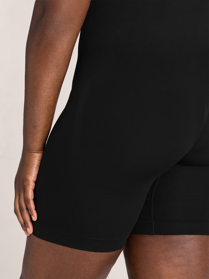 Shaperwear Essentials All Day Every Day Scoop Neck Mid-Thigh Bodysuit