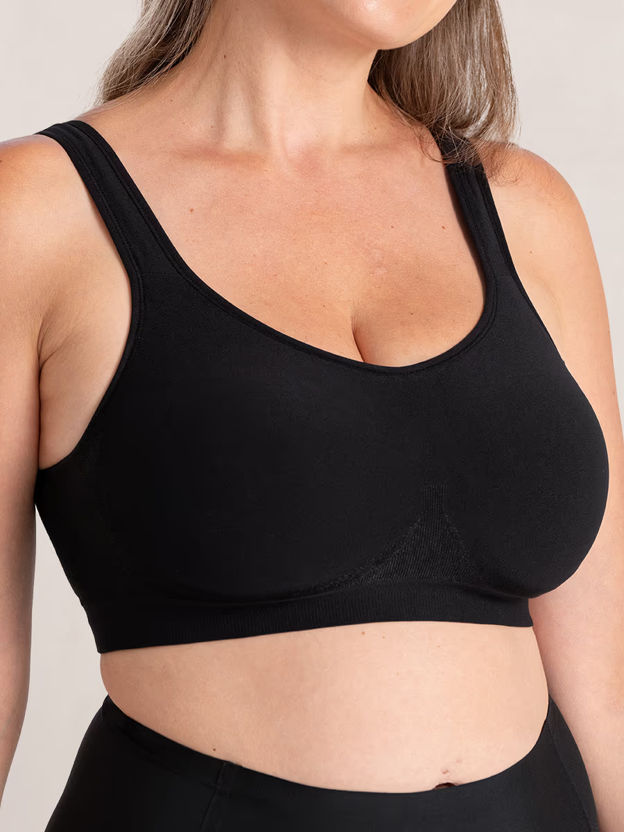 Shapewear Everyday Sculpting Comfort Wireless Bra